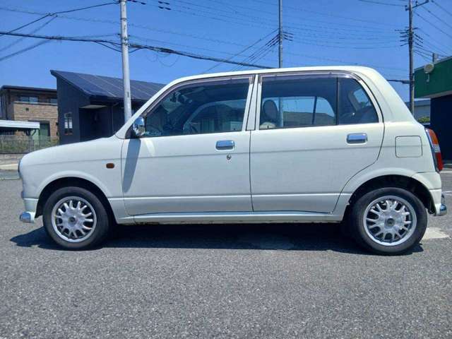 2001 Daihatsu Mira Gino – thumbnail 4