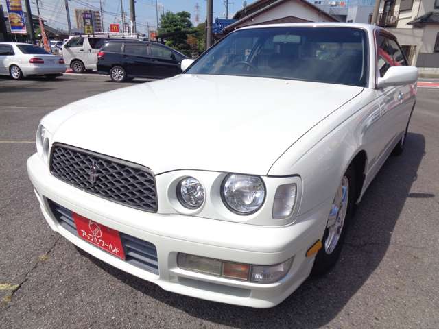1998 Nissan Cedric – thumbnail 3