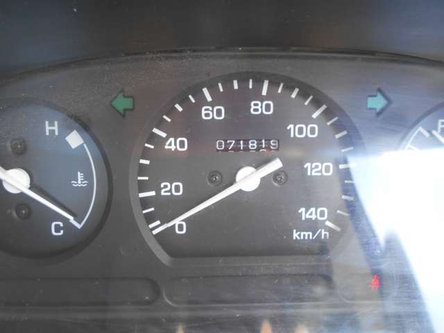 2001 Daihatsu Hijet Truck – thumbnail 3
