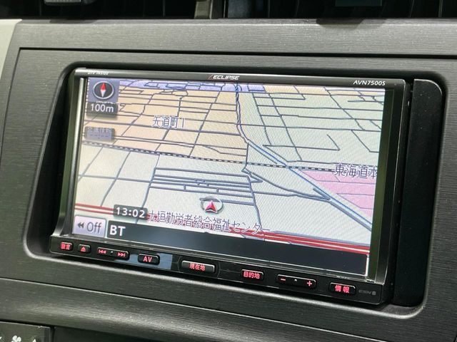 2011 Toyota Prius – thumbnail 3