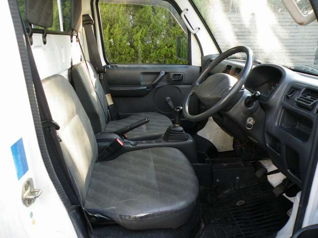 2002 Suzuki Carry – thumbnail 4