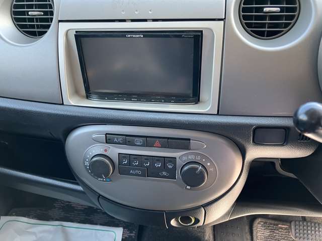 2006 Daihatsu Mira Gino – thumbnail 3