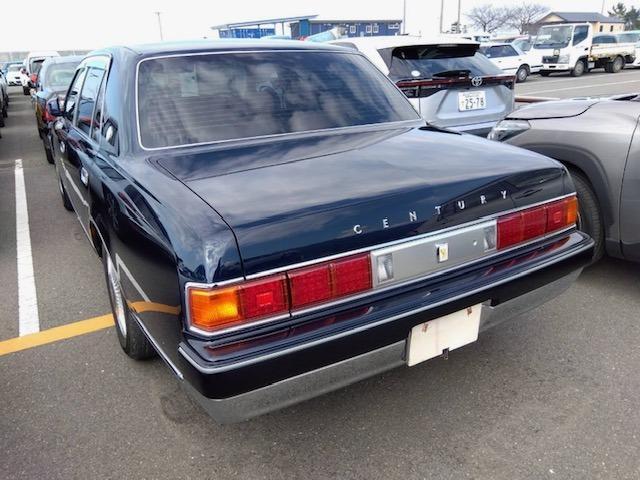 2007 Toyota Century – thumbnail 2