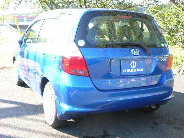 2004 Honda Fit – thumbnail 4