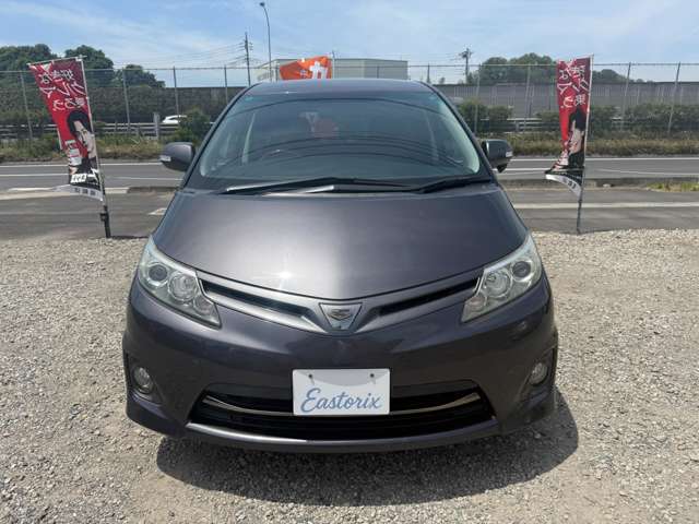 2010 Toyota Estima – thumbnail 4