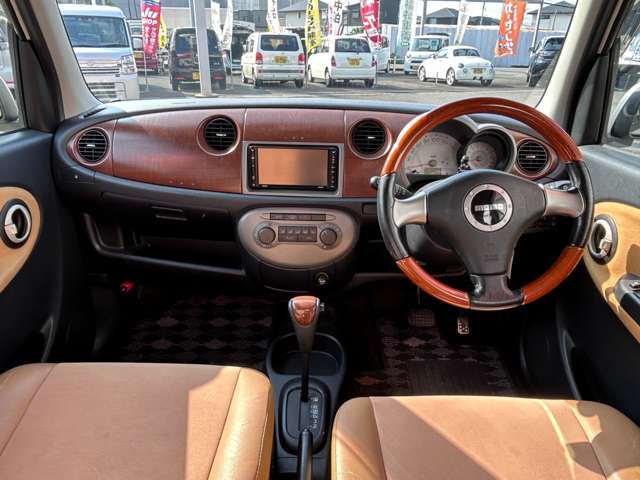 2006 Daihatsu Mira Gino – thumbnail 4