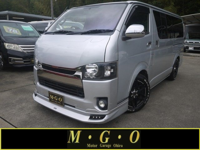 2005 Toyota Hiace