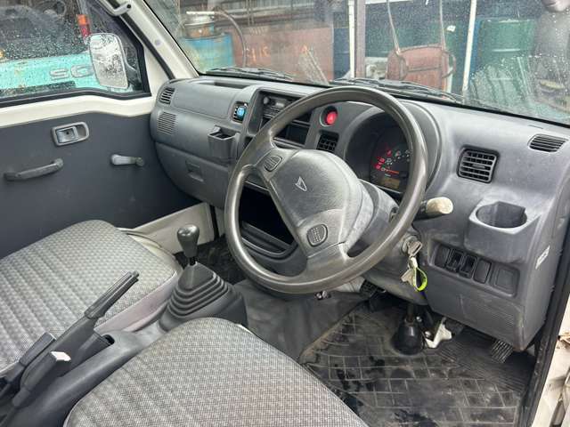 2005 Daihatsu Hijet Truck – thumbnail 2