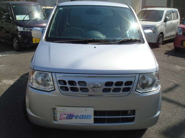 2010 Nissan Otti – thumbnail 4
