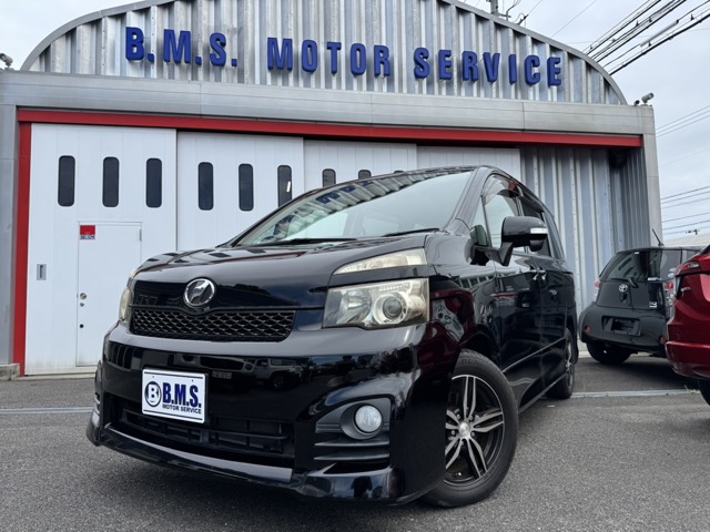2010 Toyota Voxy