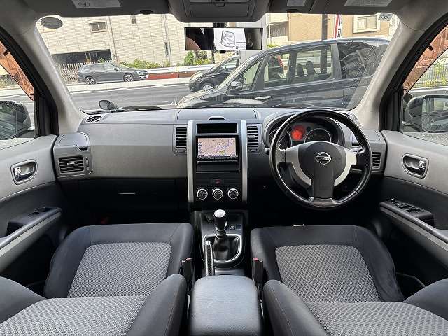 2009 Nissan X-Trail – thumbnail 3