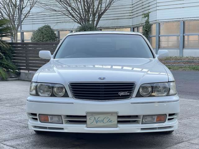 1998 Nissan Cima – thumbnail 4