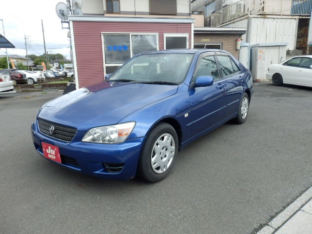 2002 Toyota Altezza