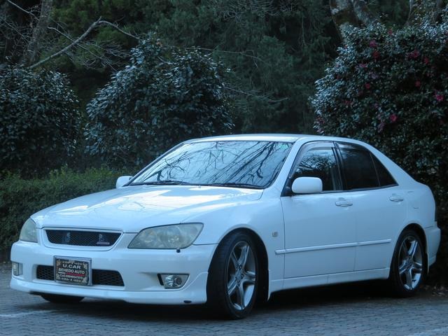 2002 Toyota Altezza