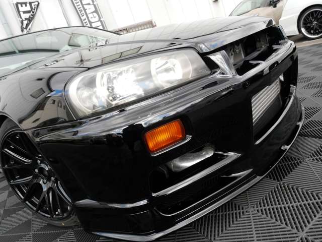 2001 Nissan Skyline – thumbnail 3
