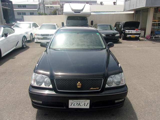 2002 Toyota Crown Athlete – thumbnail 2