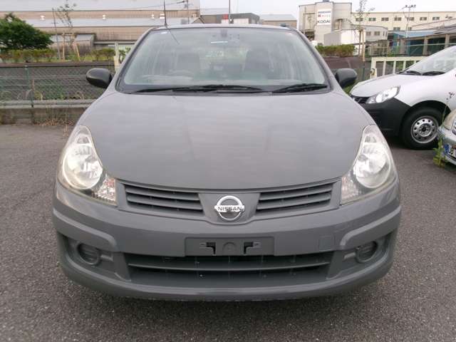 2010 Nissan AD – thumbnail 2