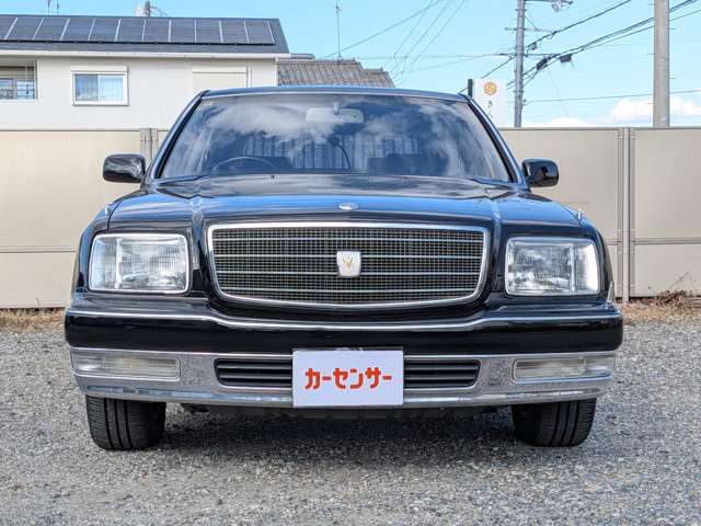 2001 Toyota Century – thumbnail 2