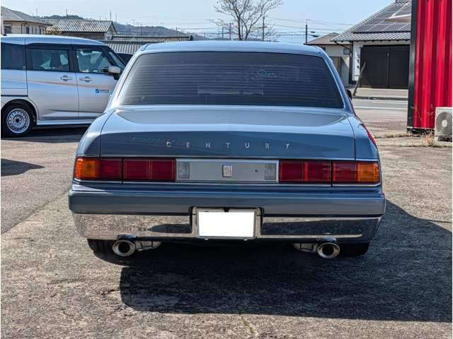 2002 Toyota Century – thumbnail 4