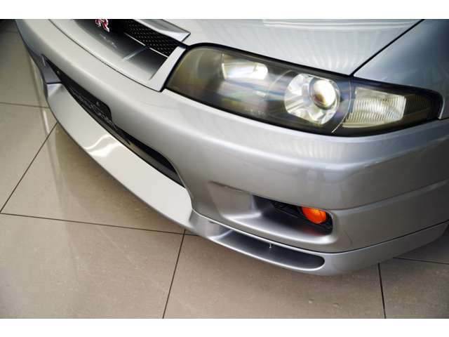 1998 Nissan Skyline GT-R Sedan – thumbnail 3