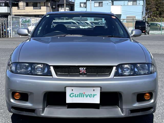 1996 Nissan Skyline GT-R – thumbnail 2