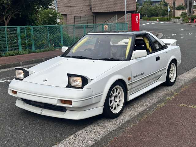 1986 Toyota MR2 – thumbnail 3