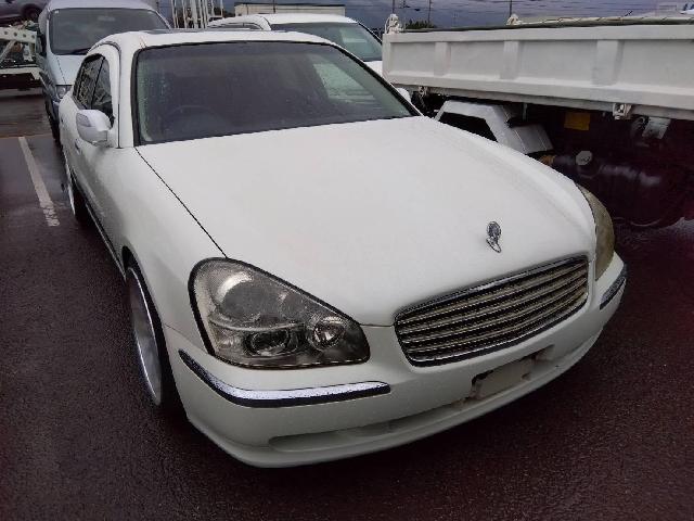 2004 Nissan Cima – thumbnail 4