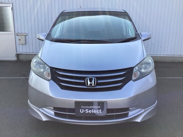 2009 Honda Freed – thumbnail 2