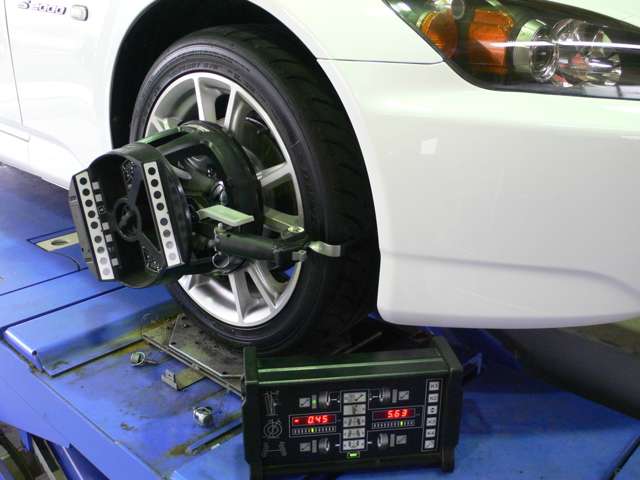 2004 Honda S2000 – thumbnail 2