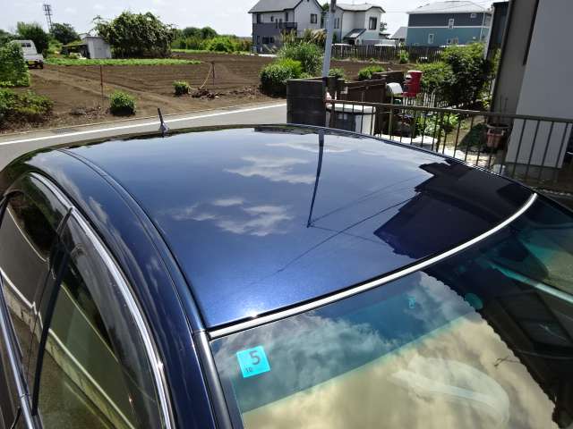 2004 Toyota Crown Royal – thumbnail 2