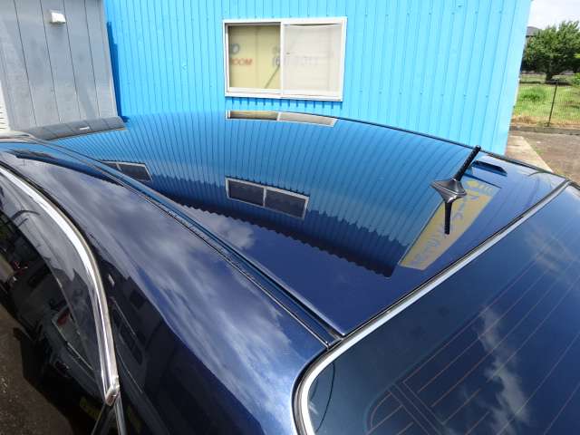 2004 Toyota Crown Royal – thumbnail 3