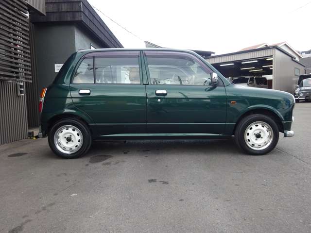 2004 Daihatsu Mira Gino – thumbnail 4