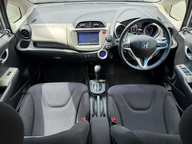 2011 Honda Fit Hybrid – thumbnail 4