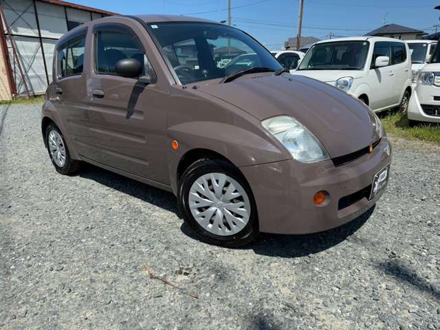 2001 Toyota WiLL – thumbnail 2