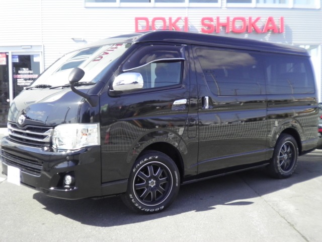 2010 Toyota Hiace