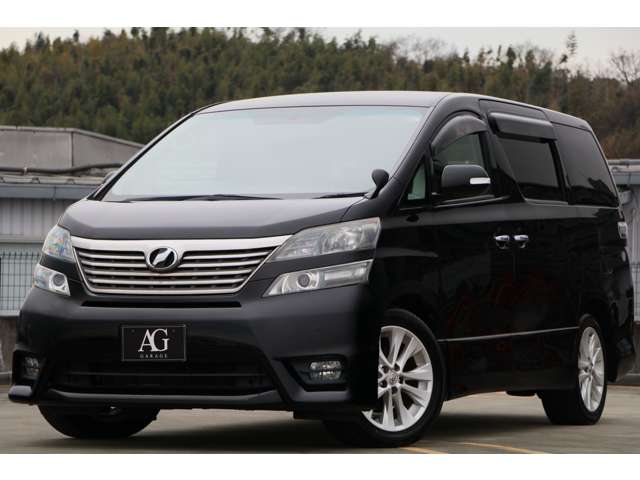2010 Toyota Vellfire – thumbnail 2