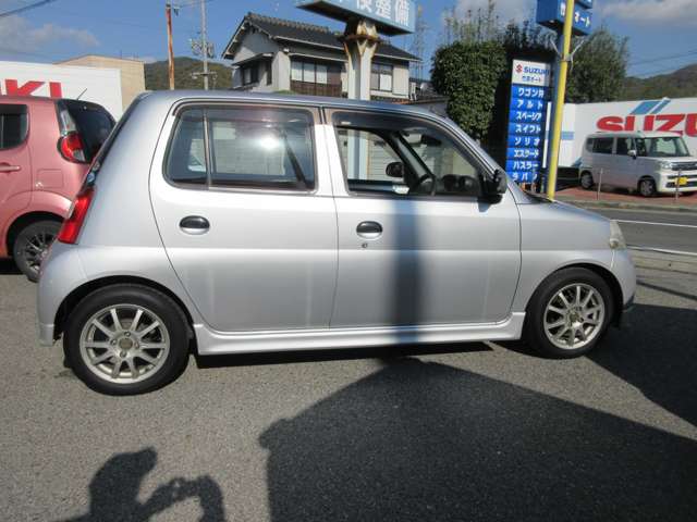 2006 Daihatsu Esse – thumbnail 4