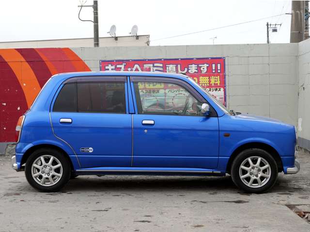 2004 Daihatsu Mira Gino – thumbnail 4