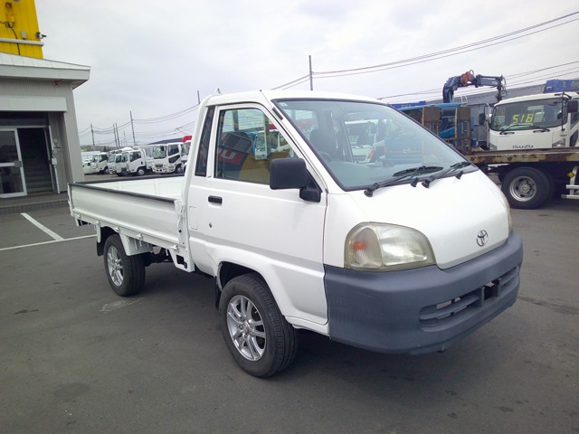 2001 Toyota TownAce Track