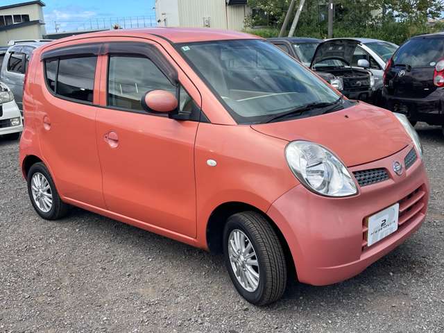 2010 Nissan Moco – thumbnail 3
