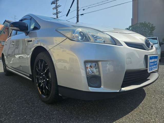 2010 Toyota Prius – thumbnail 3