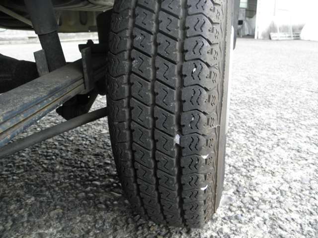 2002 Suzuki Carry – thumbnail 4