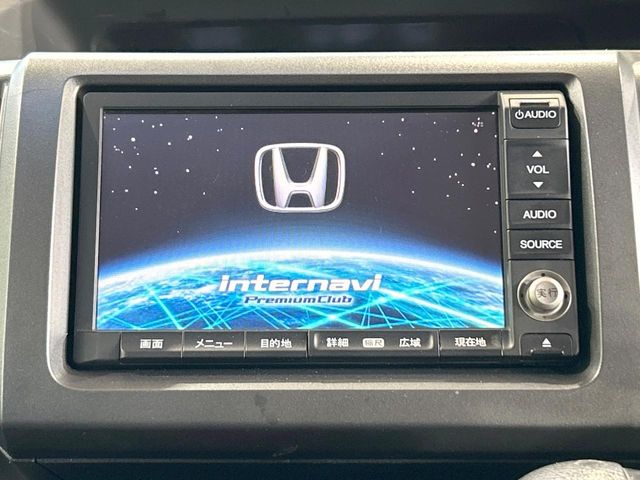 2010 Honda Stepwgn – thumbnail 3