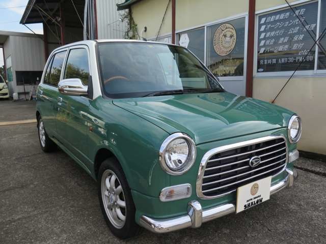 2004 Daihatsu Mira Gino