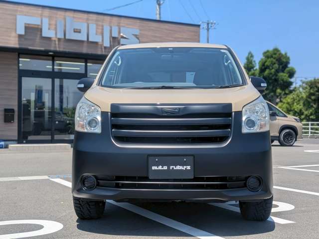 2008 Toyota Noah – thumbnail 4