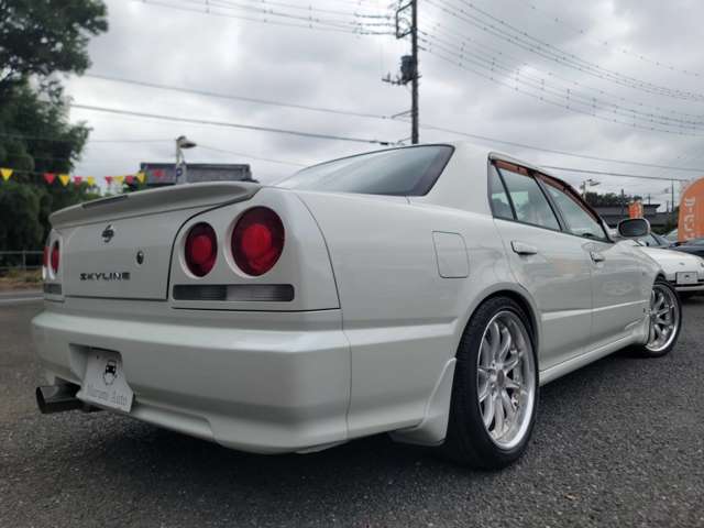 2000 Nissan Skyline – thumbnail 2