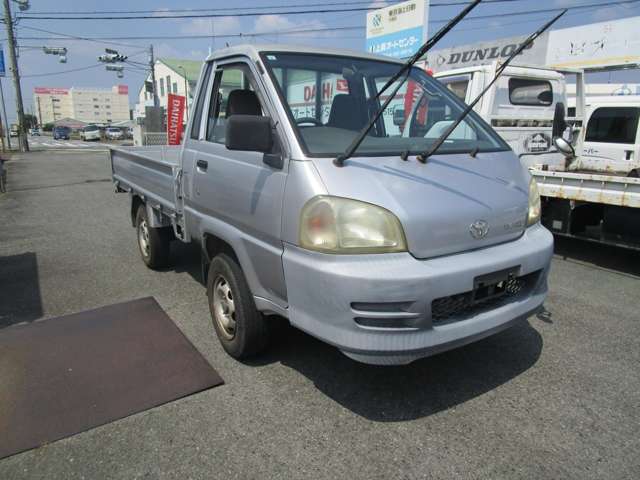 2003 Toyota TownAce Track – thumbnail 3