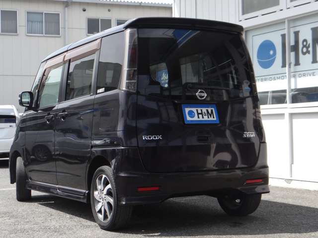 2010 Nissan Roox – thumbnail 3