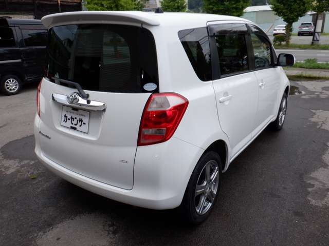 2007 Toyota Ractis – thumbnail 4