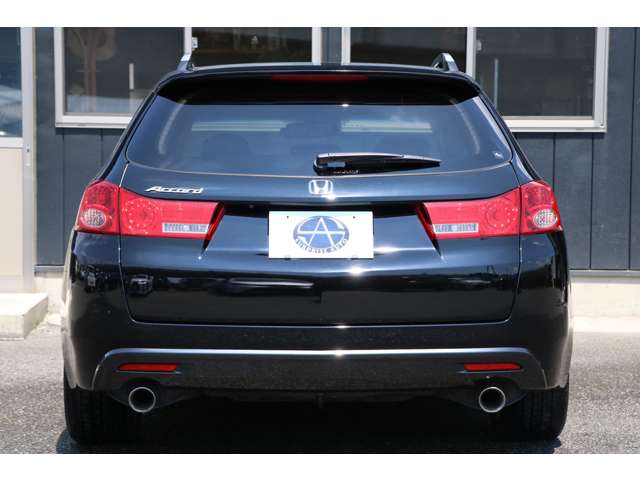 2009 Honda Accord Tourer – thumbnail 3